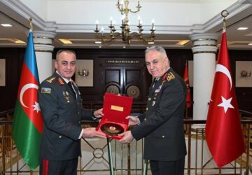 General-polkovnik Hikmət Mirzəyev Türkiyə Silahlı Qüvvələrinin Baş qərargah rəisi ilə görüşüb