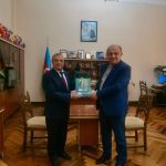 Yazıçı, publisist, əməkdar jurnalist Hikmət Xudiyev (Cəmilzadə) yeni nəşr olunmuş “Xankəndi” adlı kitabını Milli Kitabxananın fonduna hədiyyə edib