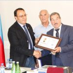 Zülfi Vellidağ təltif olunub