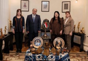 “XXI ƏSRİN ZİYALILARI ZİRVƏSİ” PLATFORMASININ TƏŞƏBBÜSÜ İLƏ MİSİR MƏDƏNİYYƏT MƏRKƏZİNDƏ İŞGÜZAR GÖRÜŞ KEÇİRİLİB
